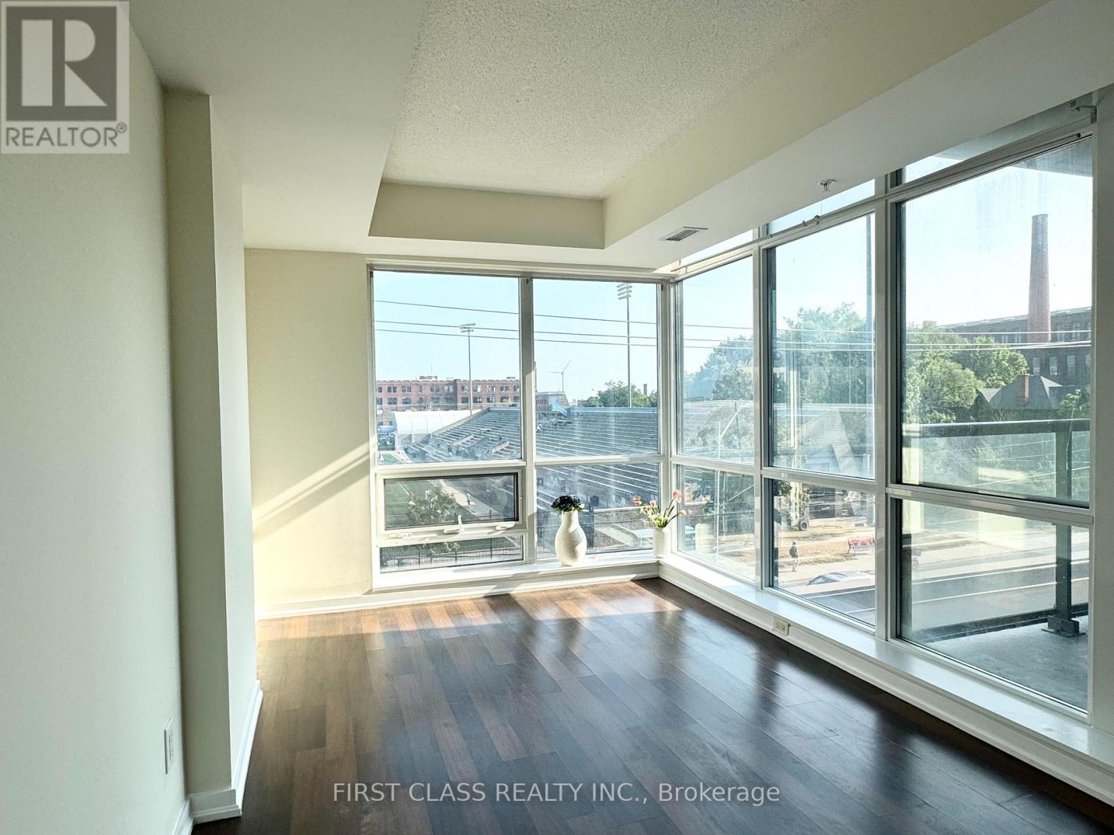 Photo 1 of 313 20 Joe Shuster Way, Toronto ON