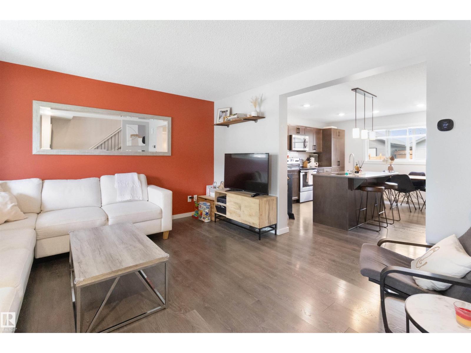 Photo 7 of 2654 Maple Wy Nw, Edmonton AB