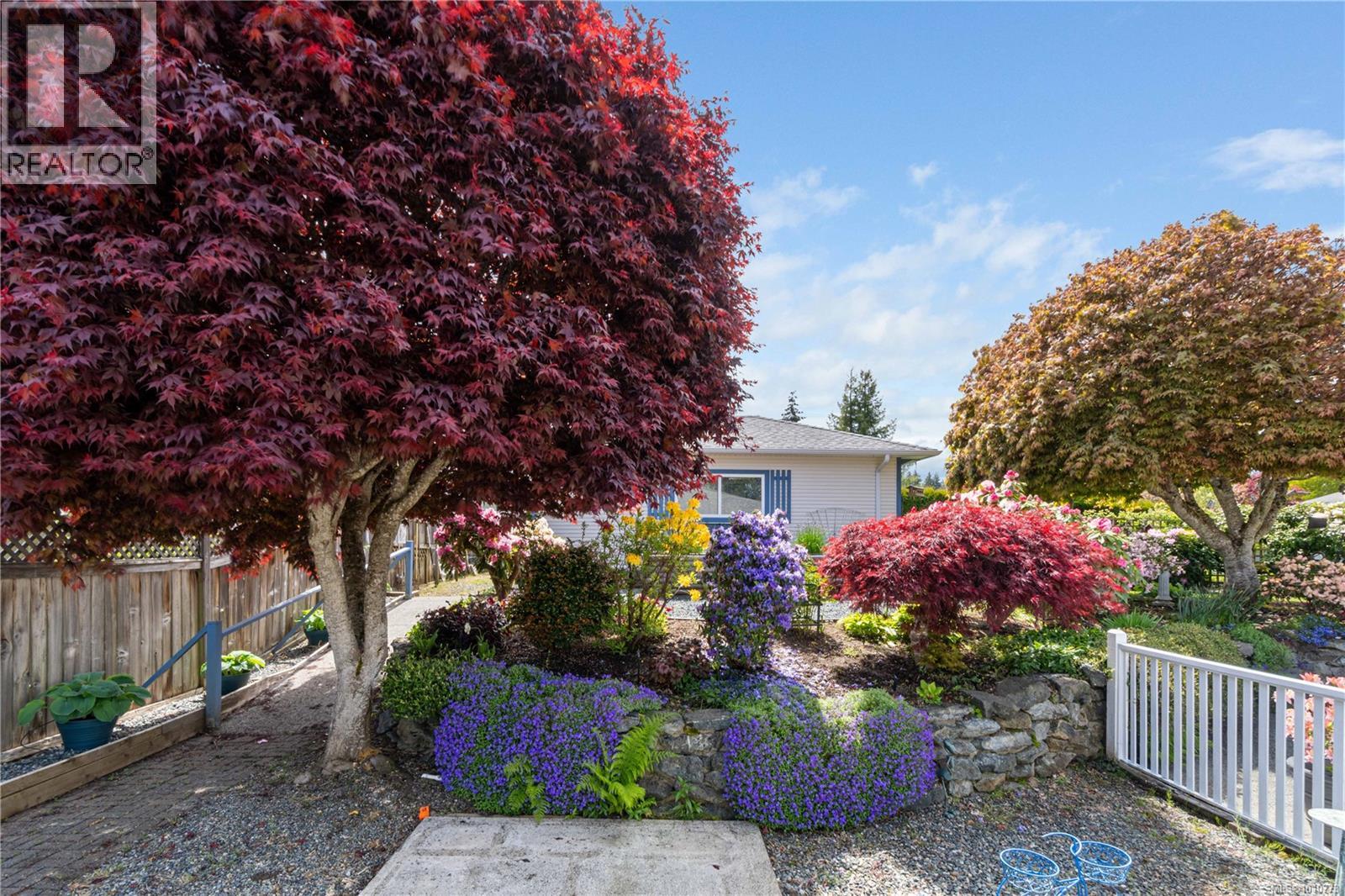 Photo 56 of 785 Nicolls Dr, Parksville BC