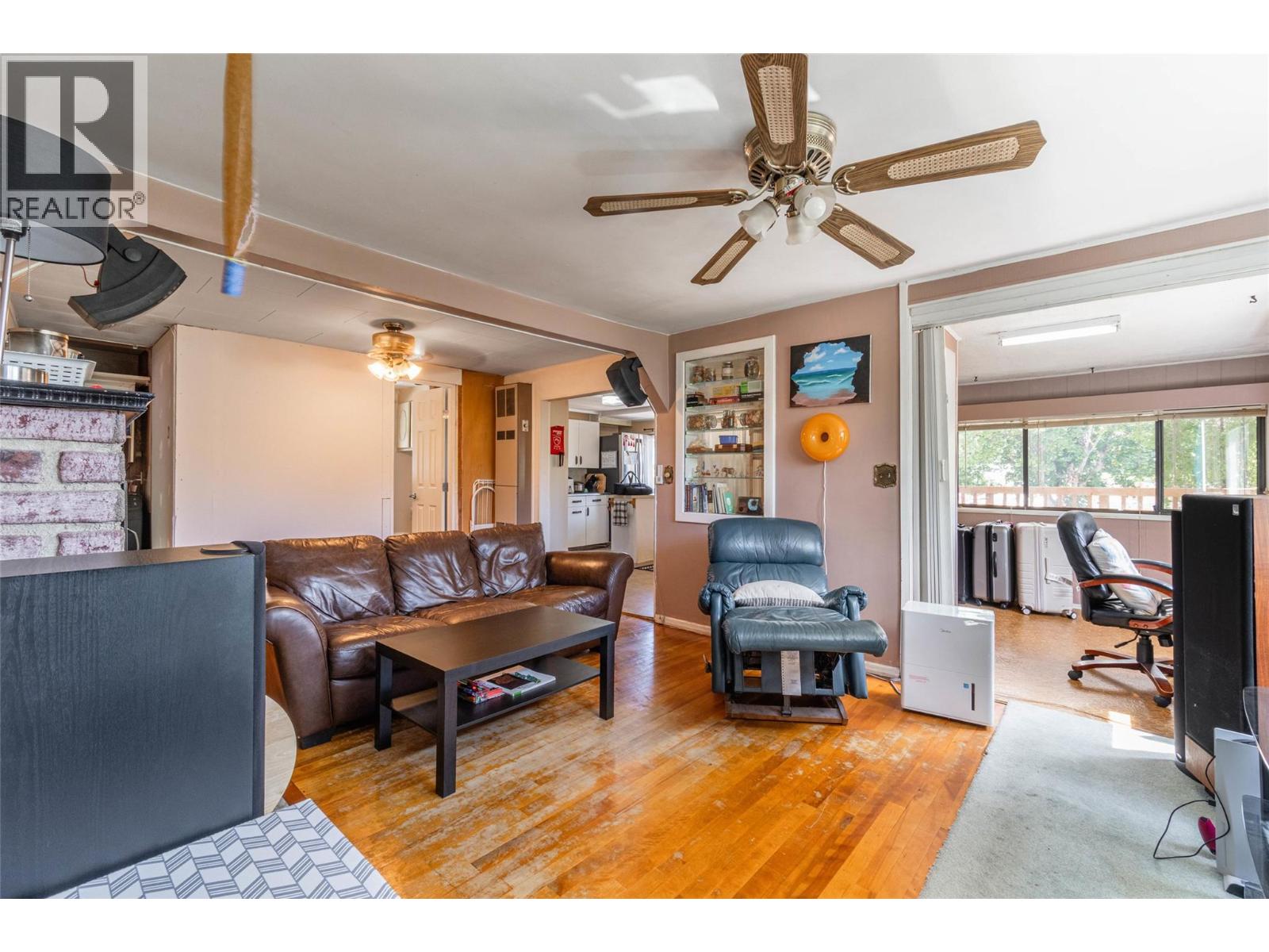  6514 Hollow Street, Oliver