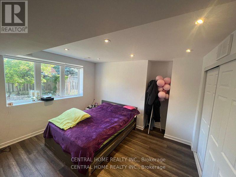 Photo 22 of Basmt 147 Jefferson Forest Drive S, Richmond Hill ON