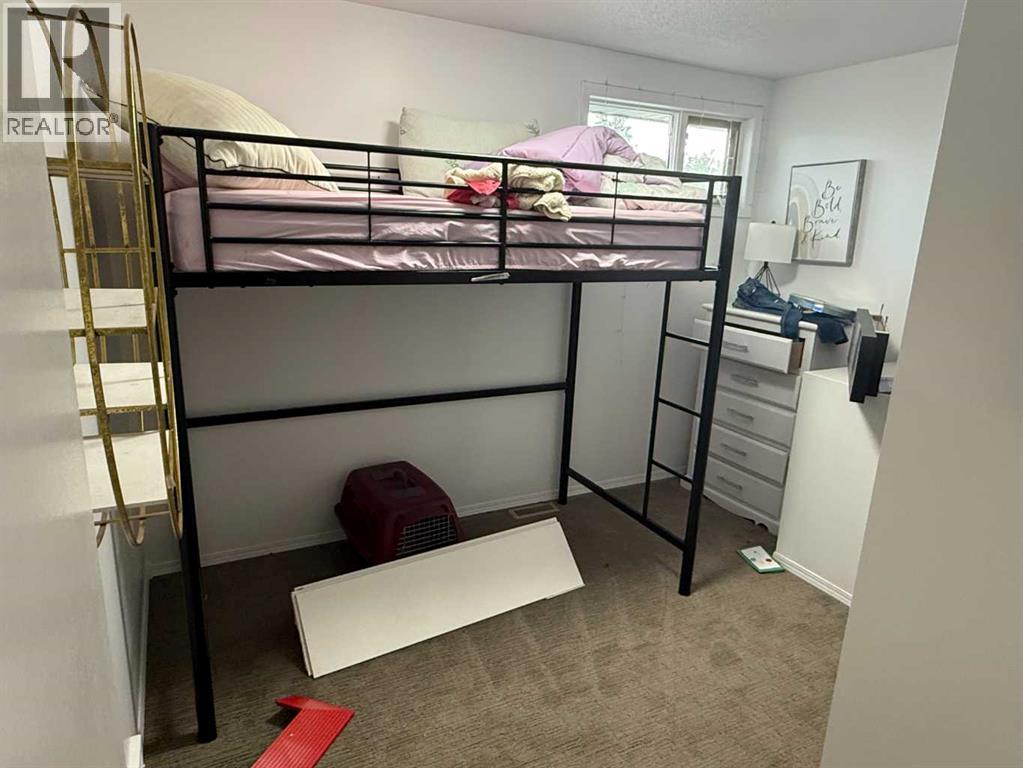 Photo 36 of 725 Taylor Road Se, Medicine Hat AB