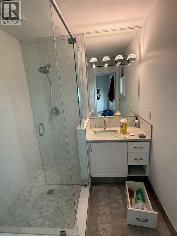 Photo 30 of 725 Taylor Road Se, Medicine Hat AB