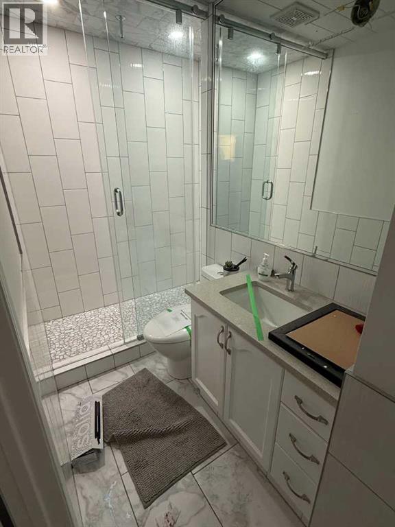 Photo 23 of 725 Taylor Road Se, Medicine Hat AB