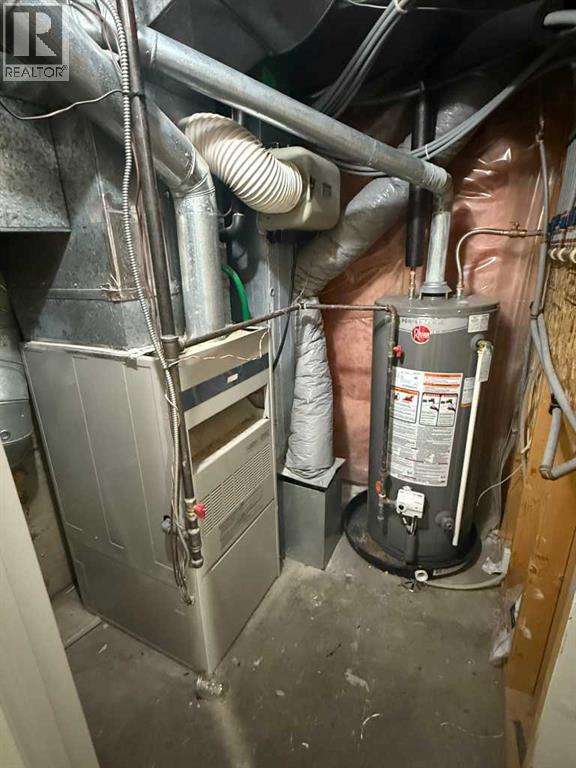 Photo 14 of 725 Taylor Road Se, Medicine Hat AB