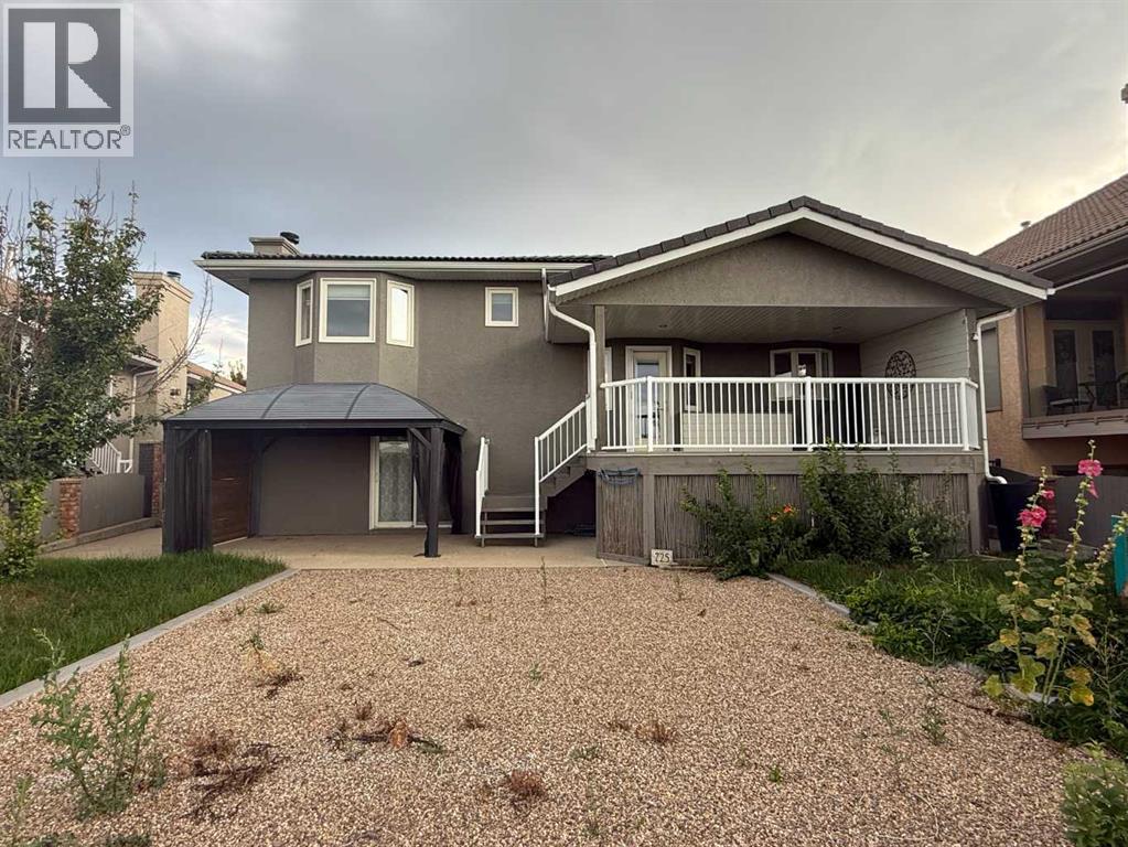 Photo 32 of 725 Taylor Road Se, Medicine Hat AB