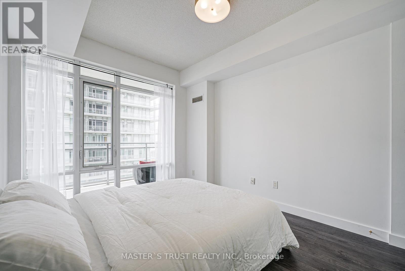Photo 39 of 1203 360 Square One Drive, Mississauga ON
