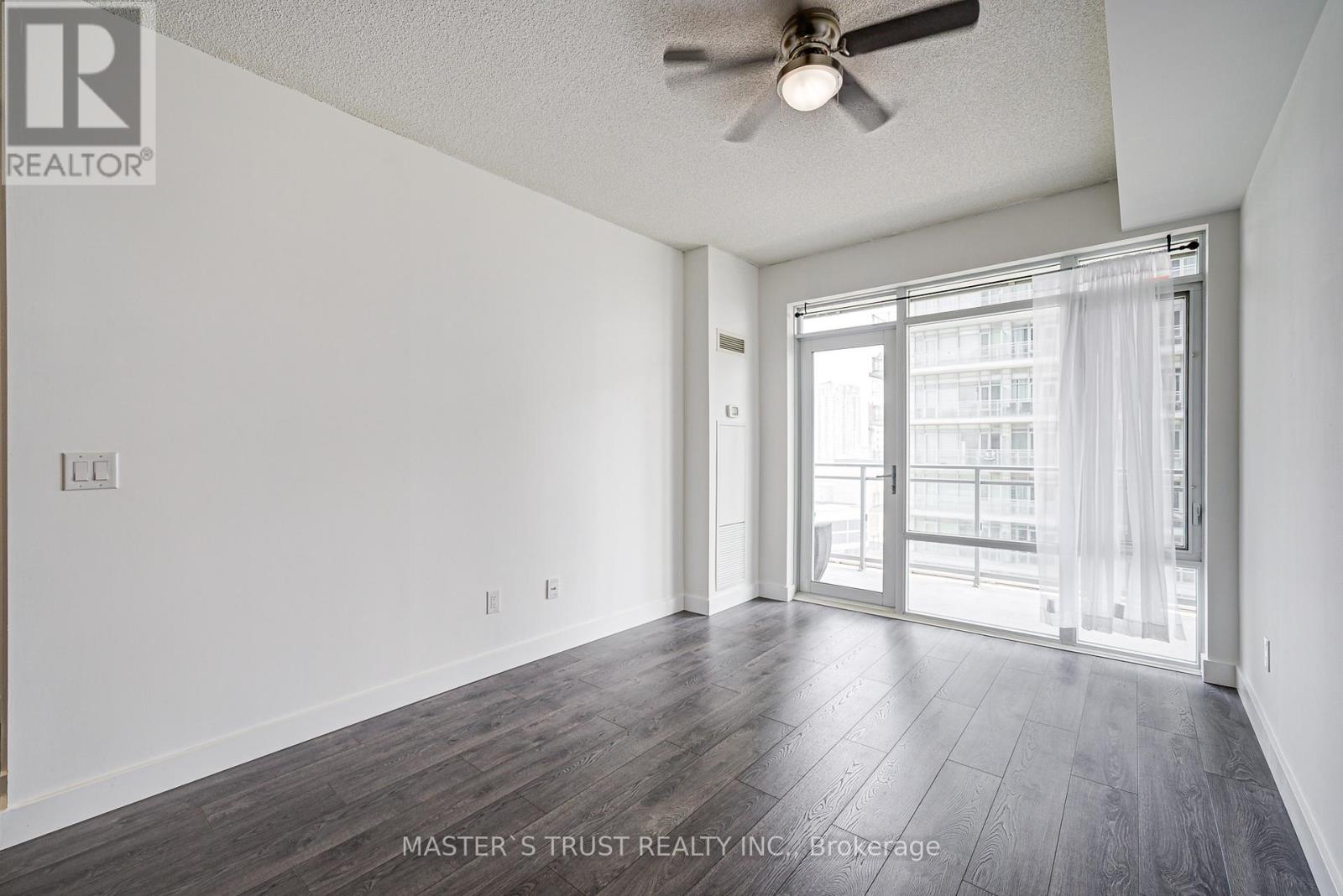 Photo 14 of 1203 360 Square One Drive, Mississauga ON