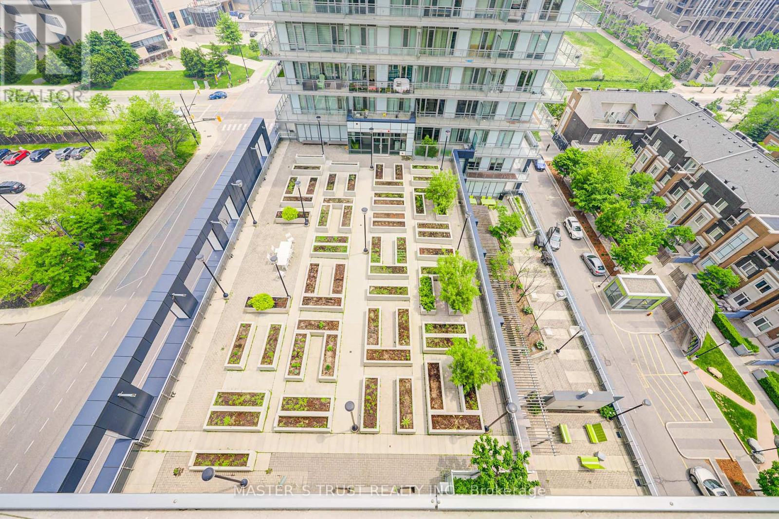 Photo 31 of 1203 360 Square One Drive, Mississauga ON