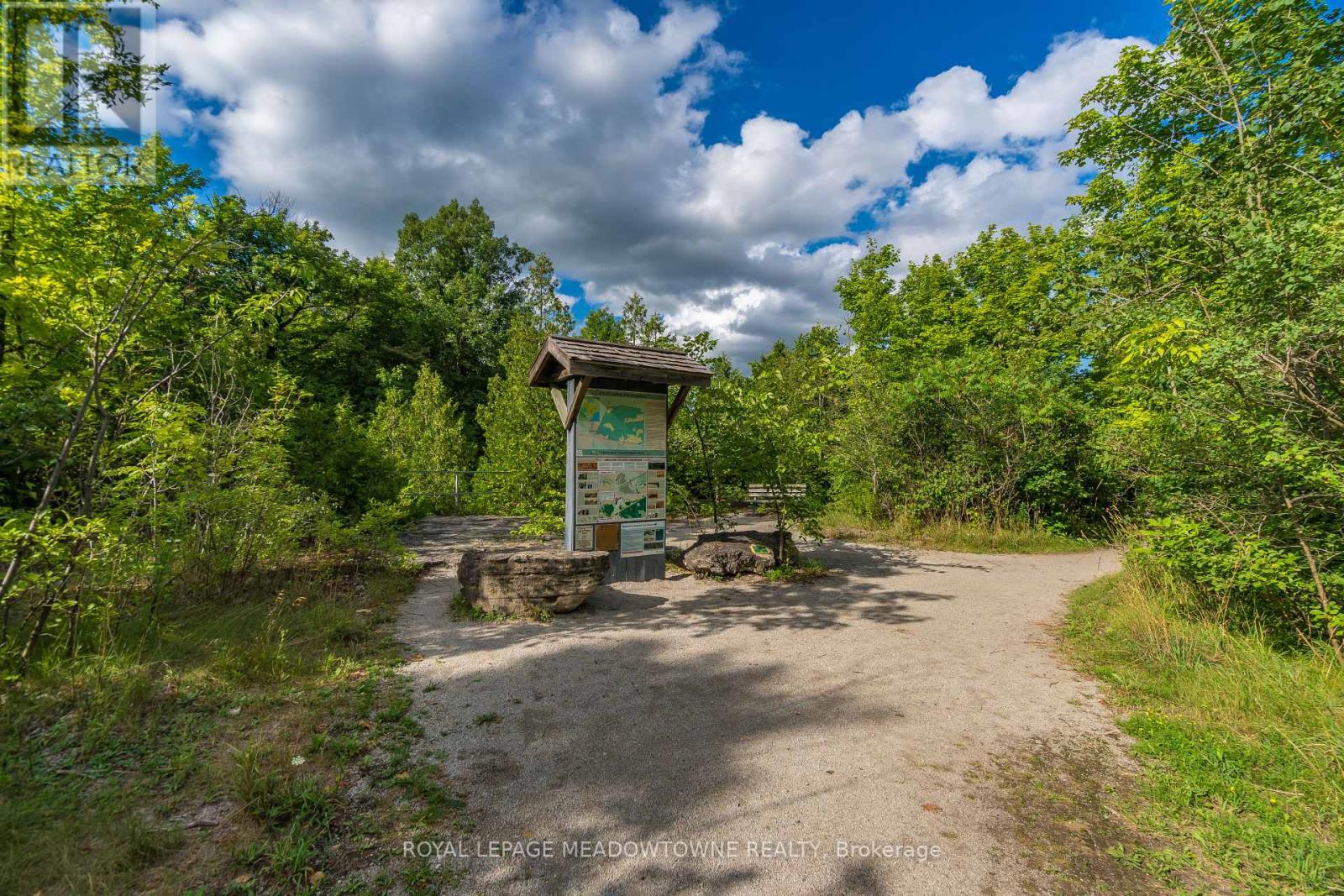 Photo 1 of 12369 Elizabeth Street, Halton Hills ON