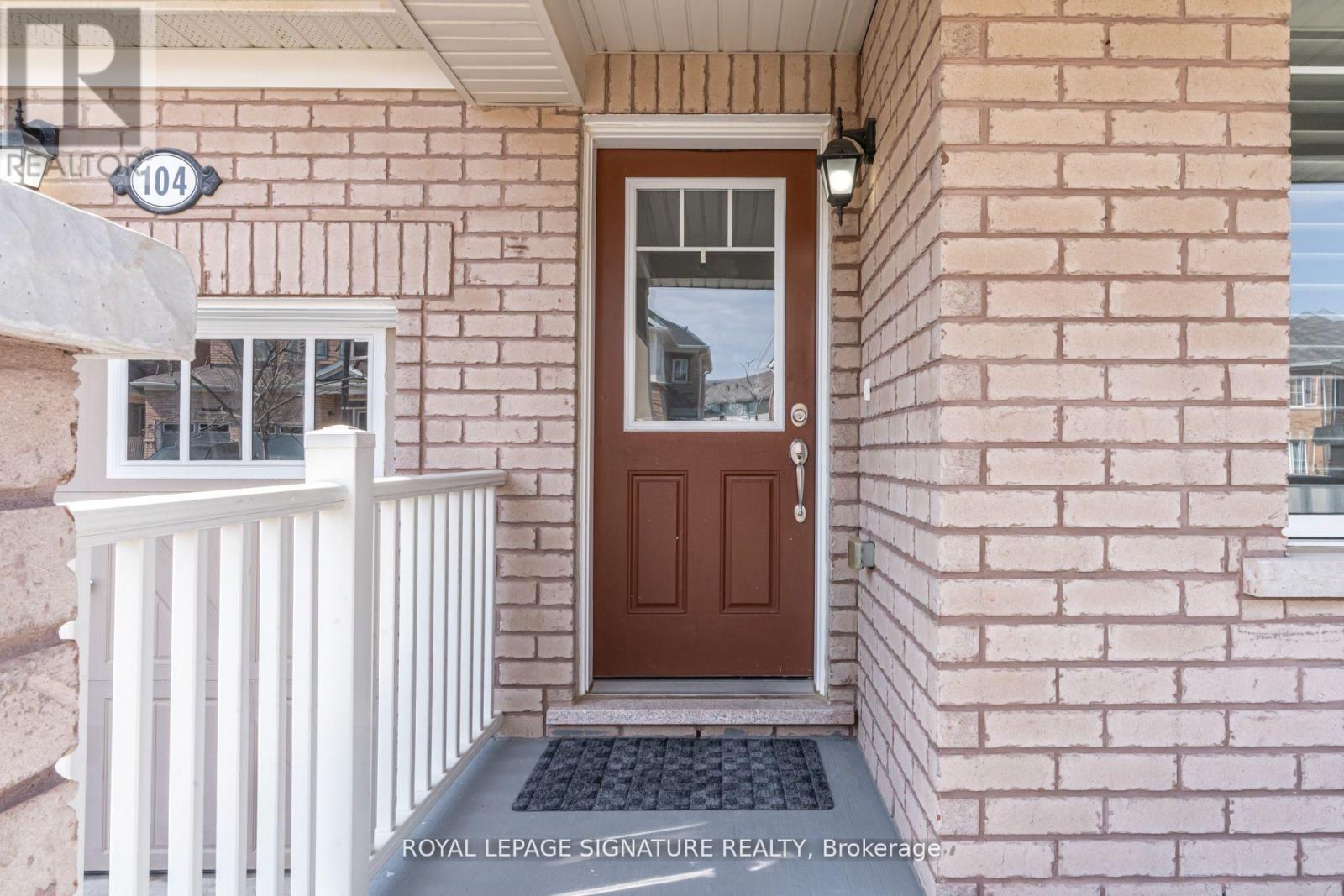Photo 12 of 104 Stedford Crescent E, Brampton ON