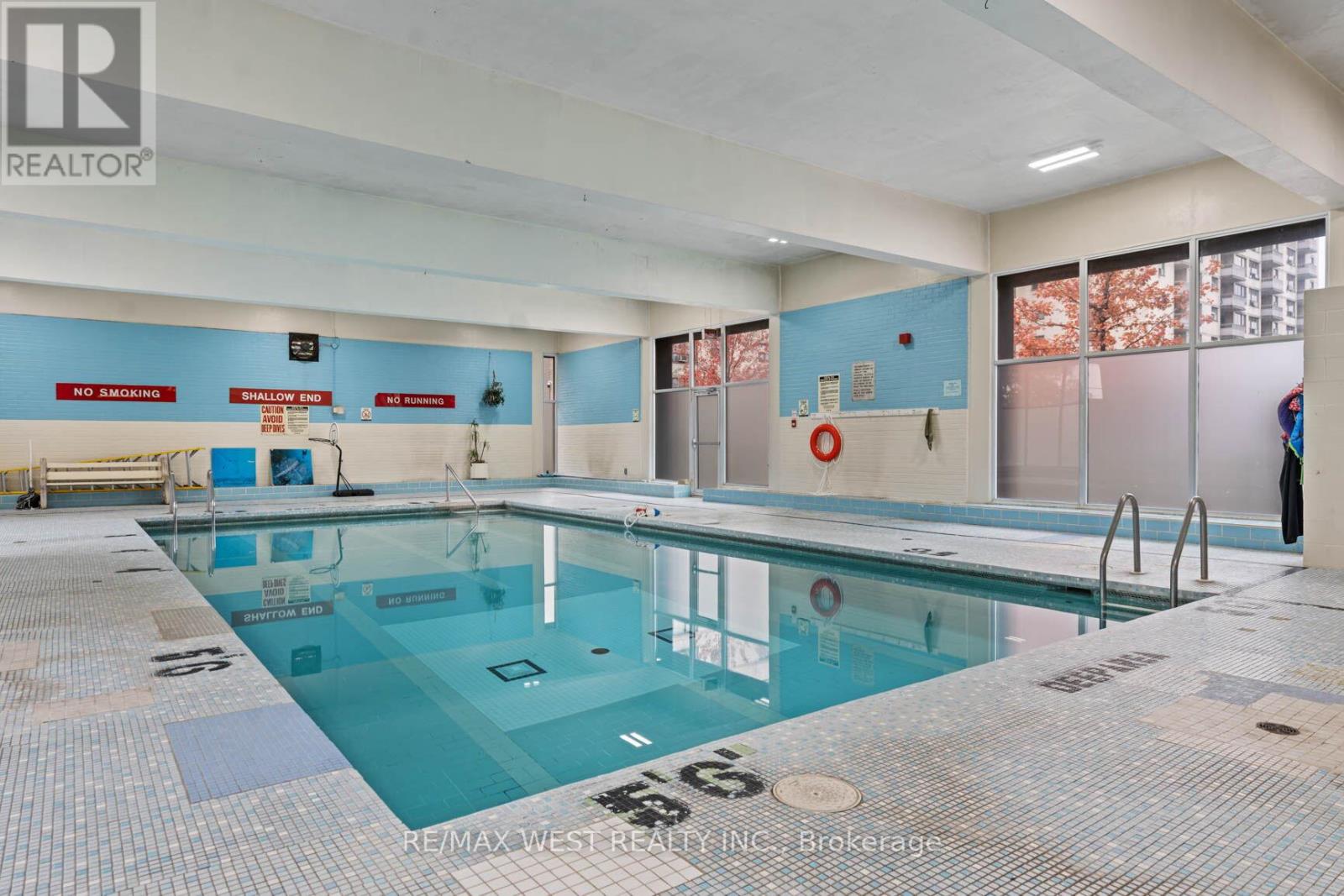 Photo 8 of 1410 370 Dixon Road, Toronto ON