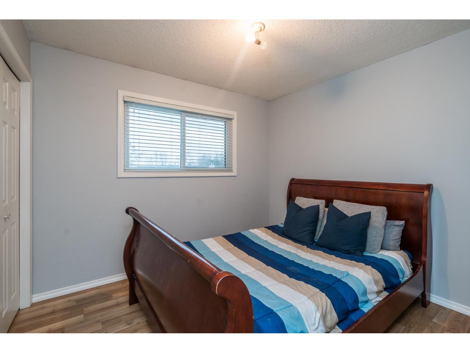 Photo 12 of 33348 Wren Crescent, Abbotsford BC