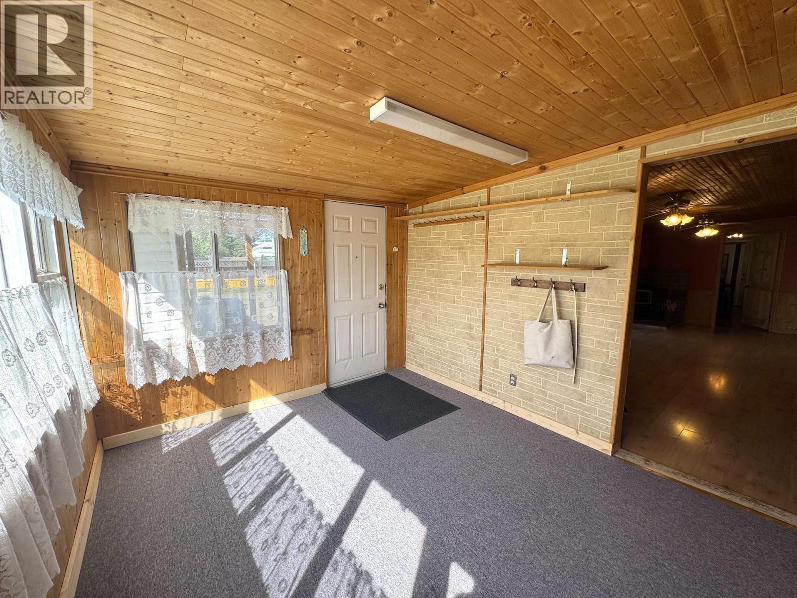Photo 31 of 10996 Poplar Road, Fort St John BC