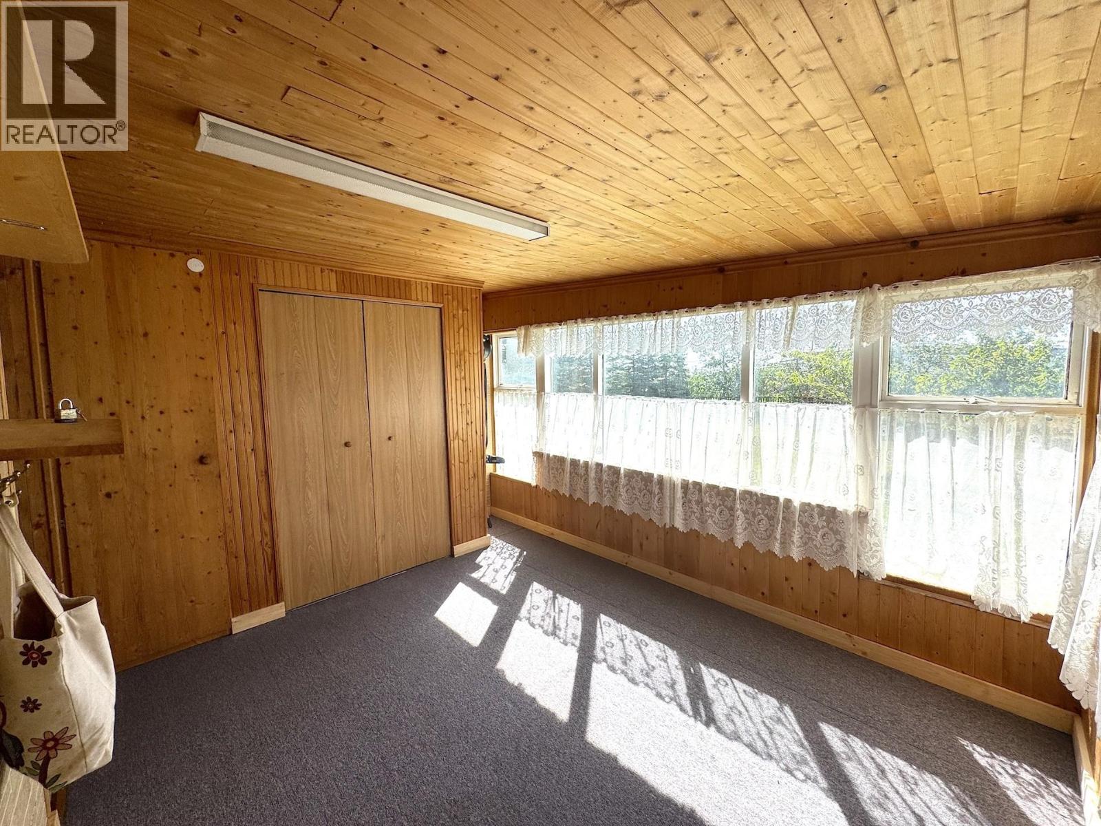Photo 15 of 10996 Poplar Road, Fort St John BC