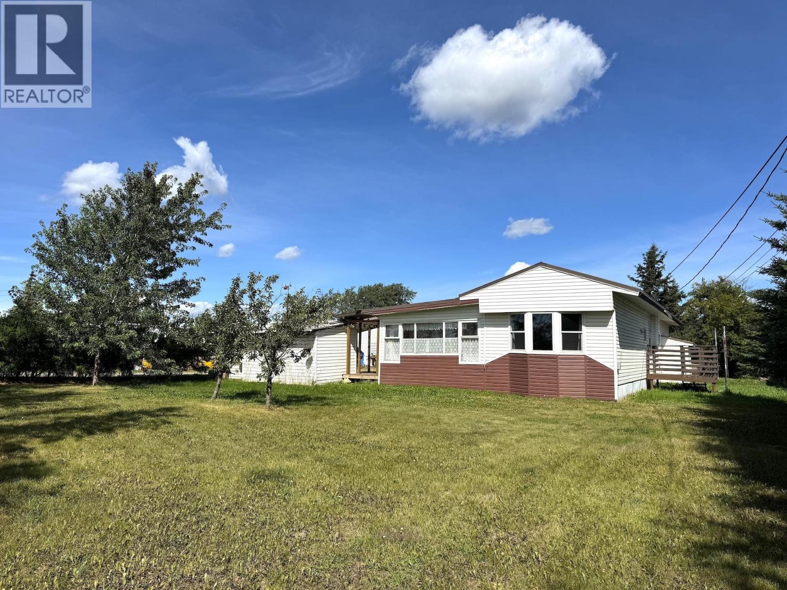 Photo 32 of 10996 Poplar Road, Fort St John BC