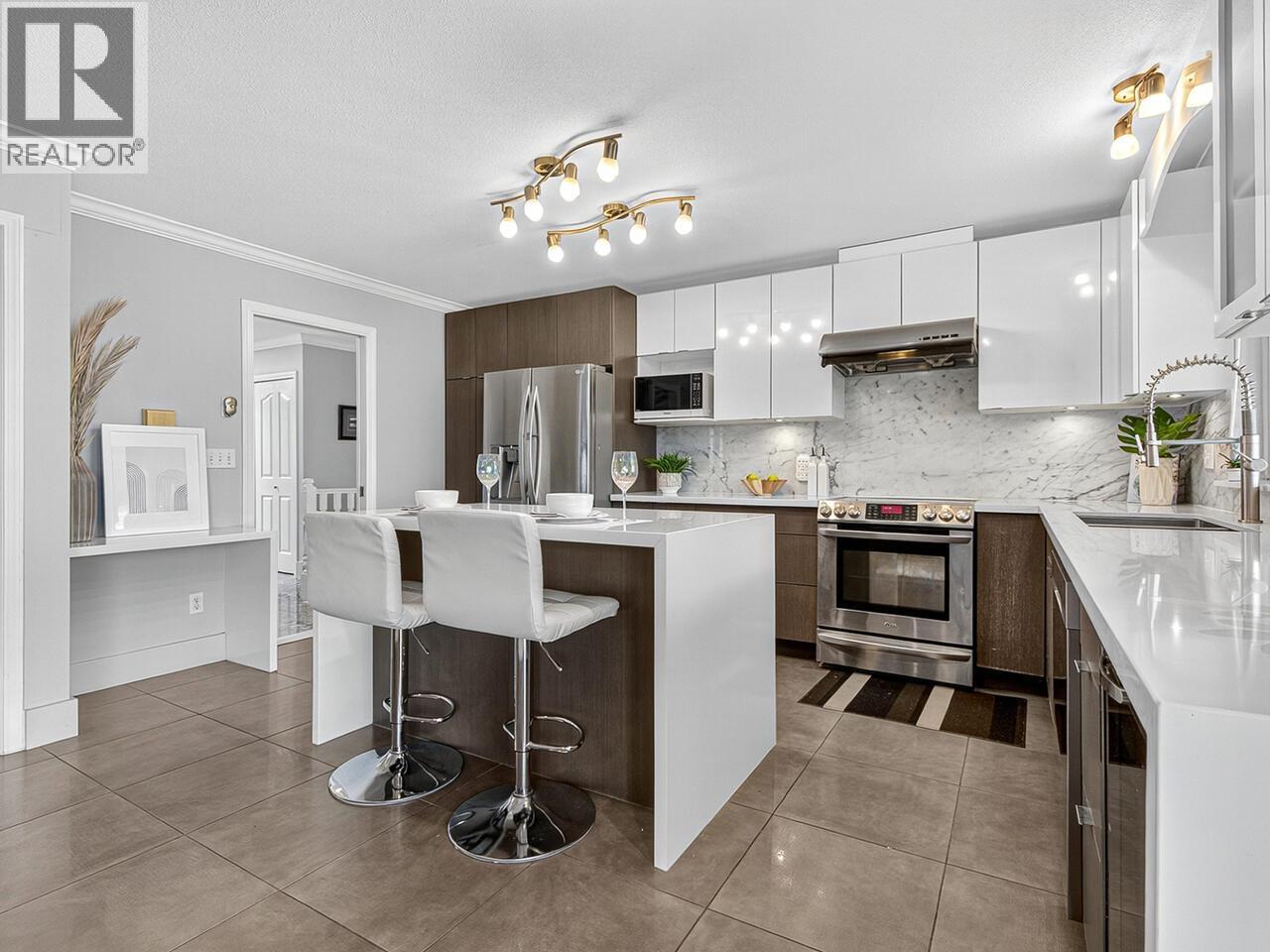 Photo 24 of 3312 Grosvenor Place, Coquitlam BC