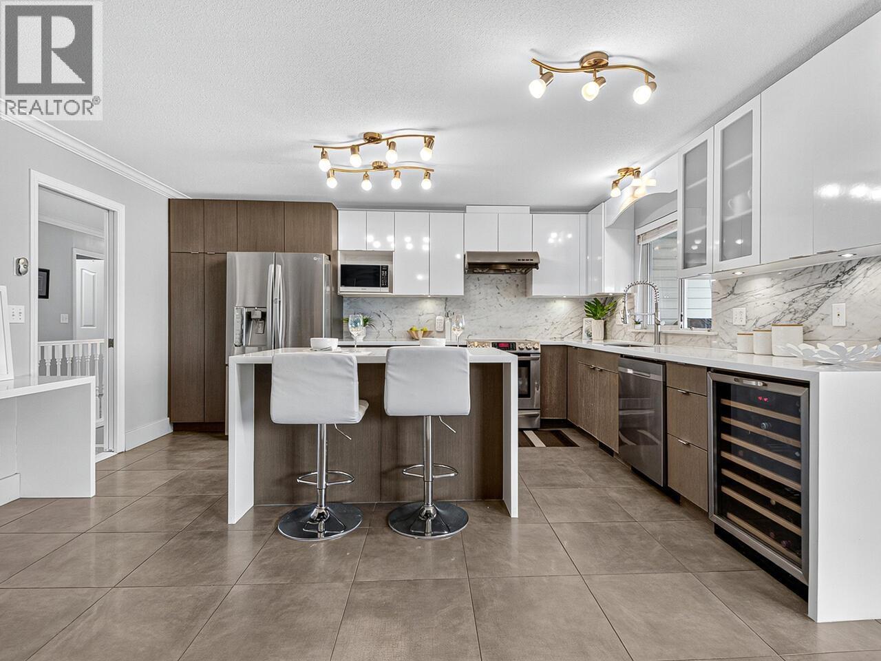 Photo 21 of 3312 Grosvenor Place, Coquitlam BC