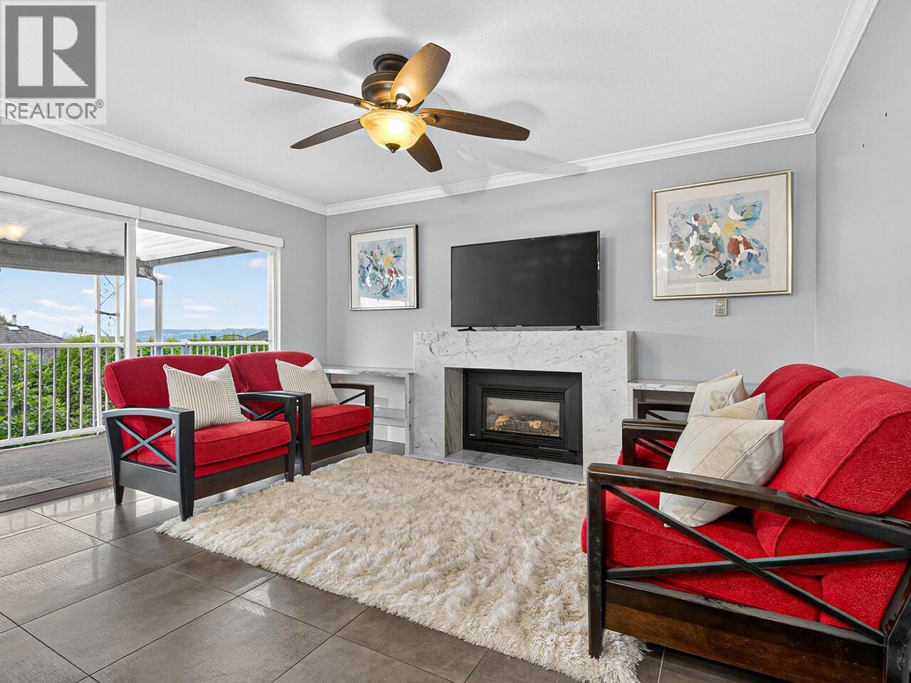 Photo 8 of 3312 Grosvenor Place, Coquitlam BC