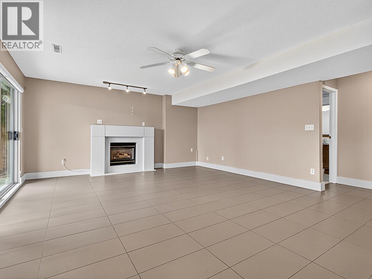 Photo 14 of 3312 Grosvenor Place, Coquitlam BC