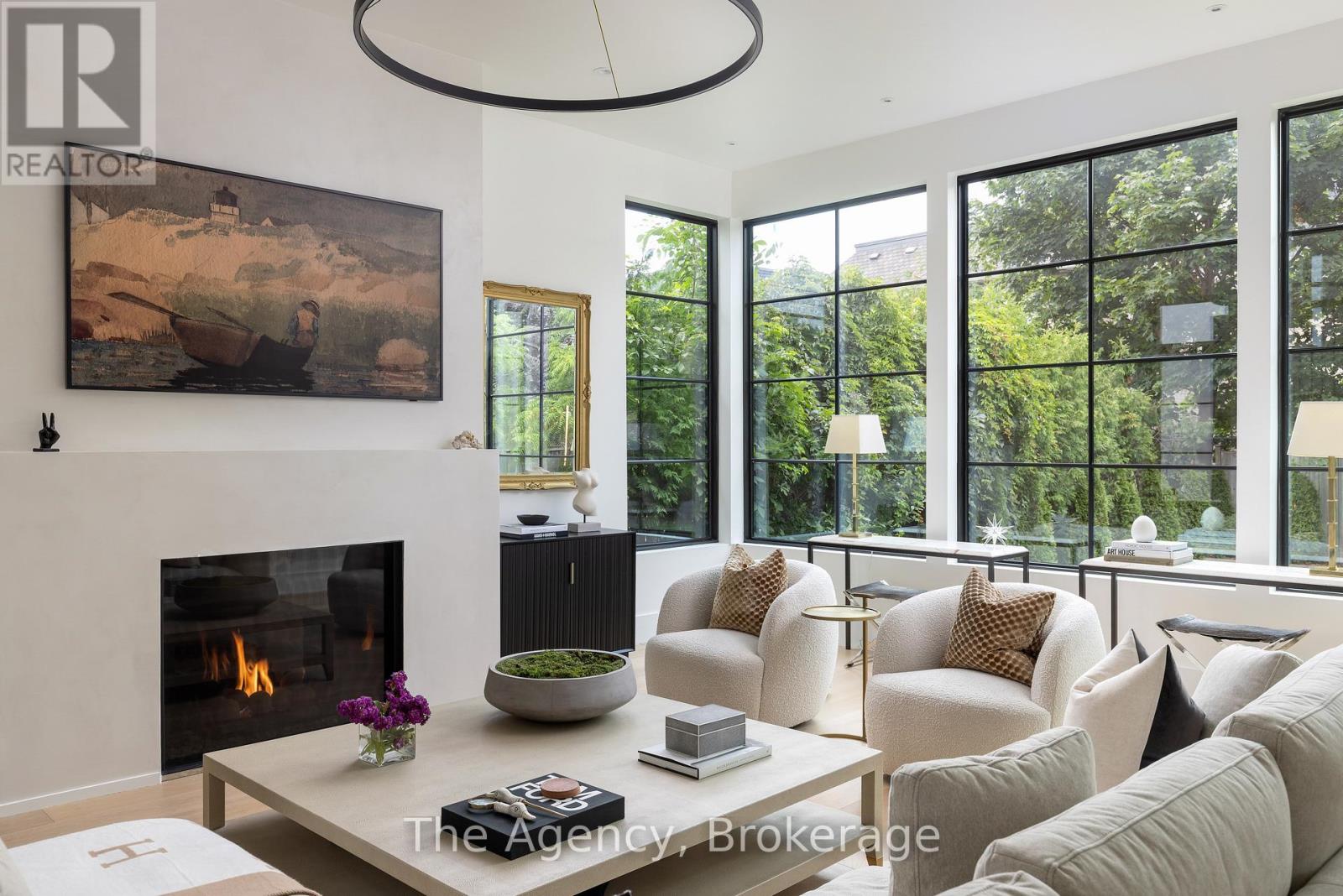 Photo 15 of 203 Weybourne Road, Oakville ON
