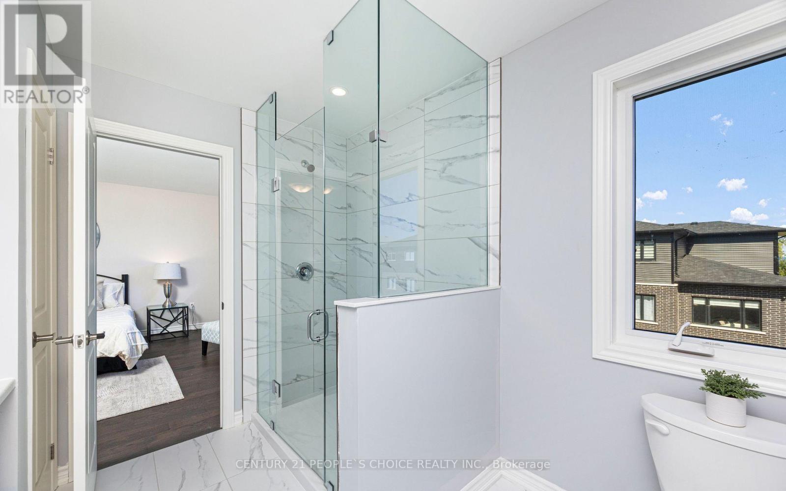 Photo 28 of 77 159 Rosie Street, Blue Mountains ON