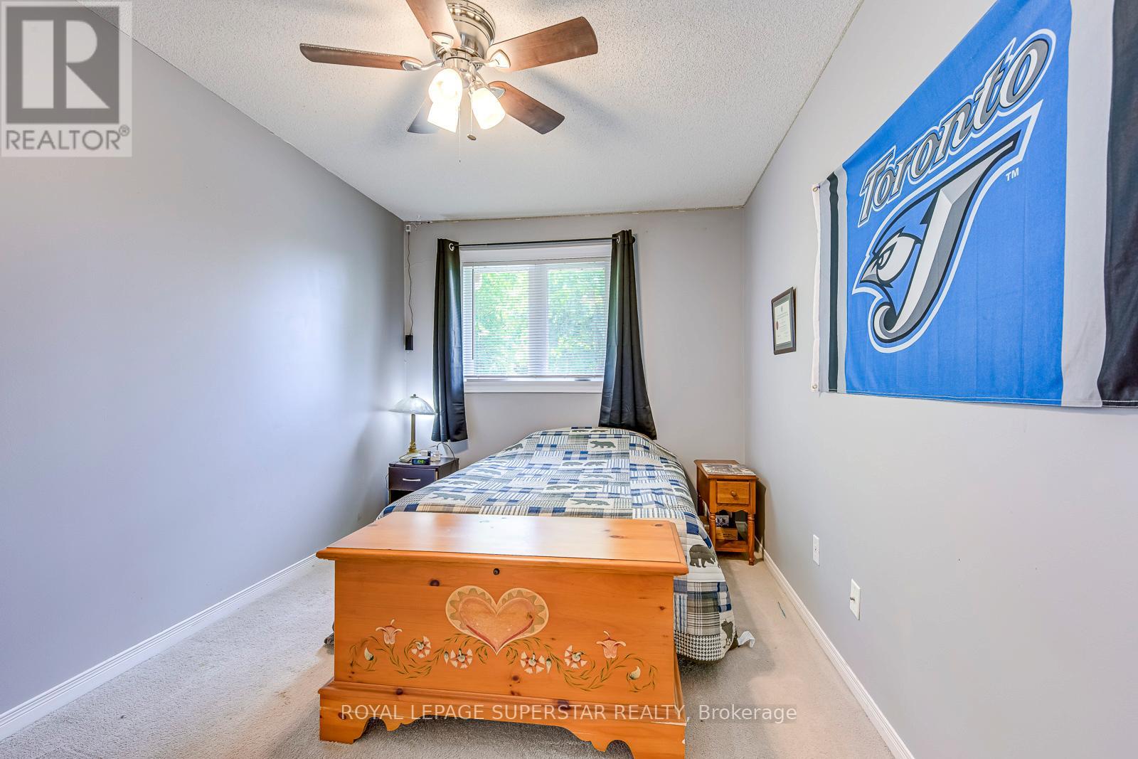 Photo 31 of 17 1809 Upper Wentworth Street, Hamilton ON