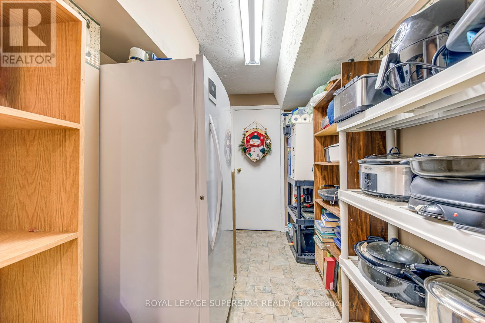 Photo 9 of 17 1809 Upper Wentworth Street, Hamilton ON