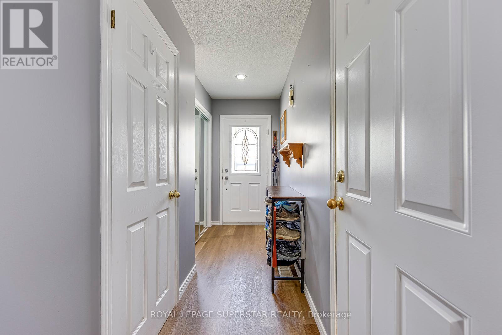 Photo 26 of 17 1809 Upper Wentworth Street, Hamilton ON