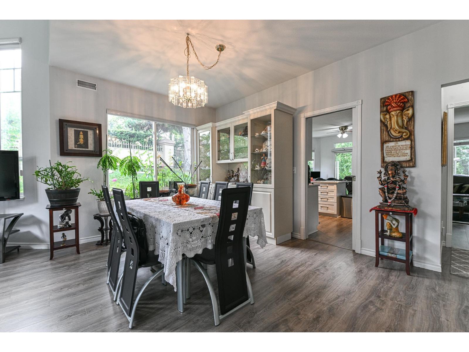 Photo 11 of 100 20655 88 Avenue, Langley BC