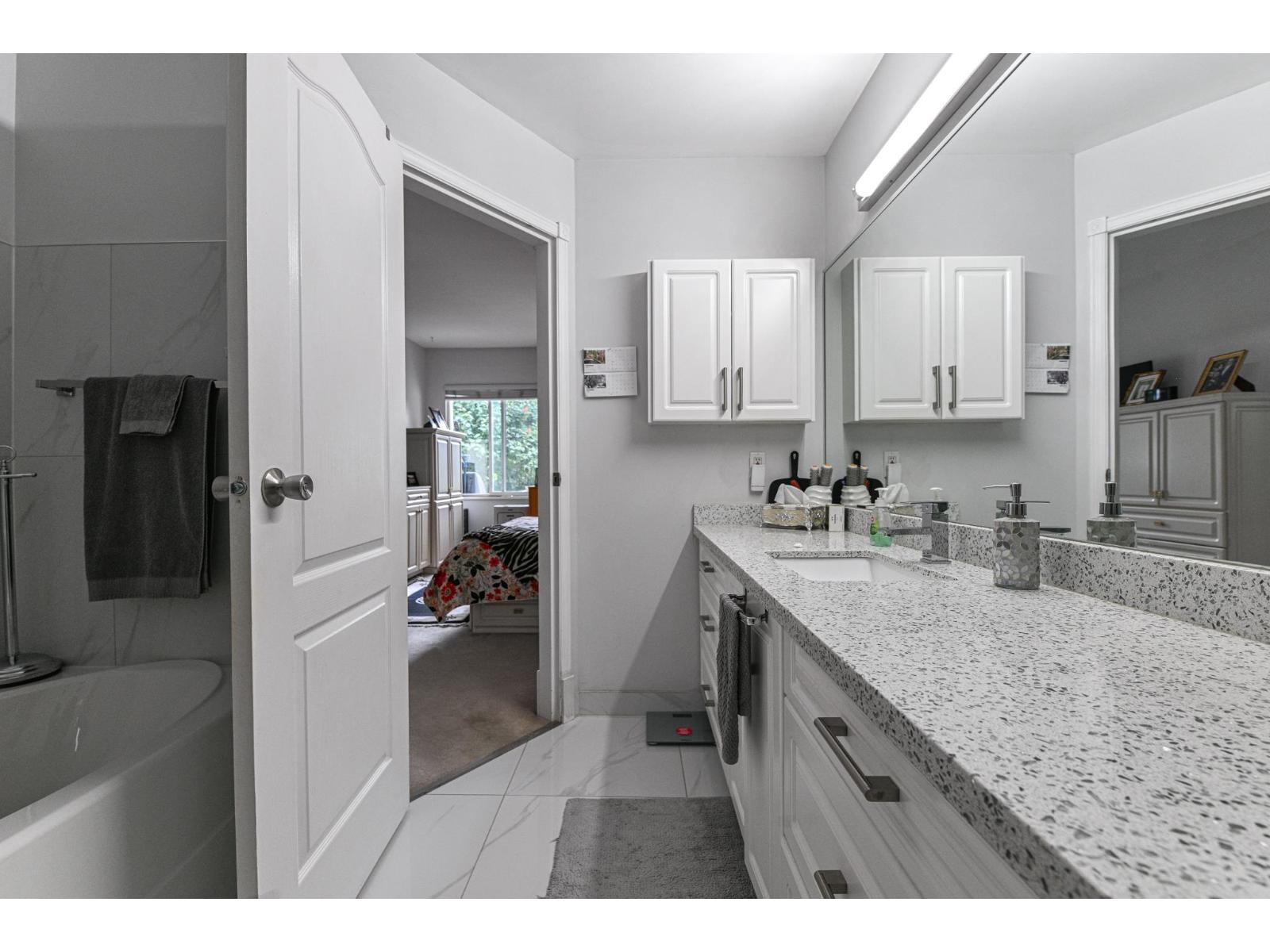 Photo 21 of 100 20655 88 Avenue, Langley BC