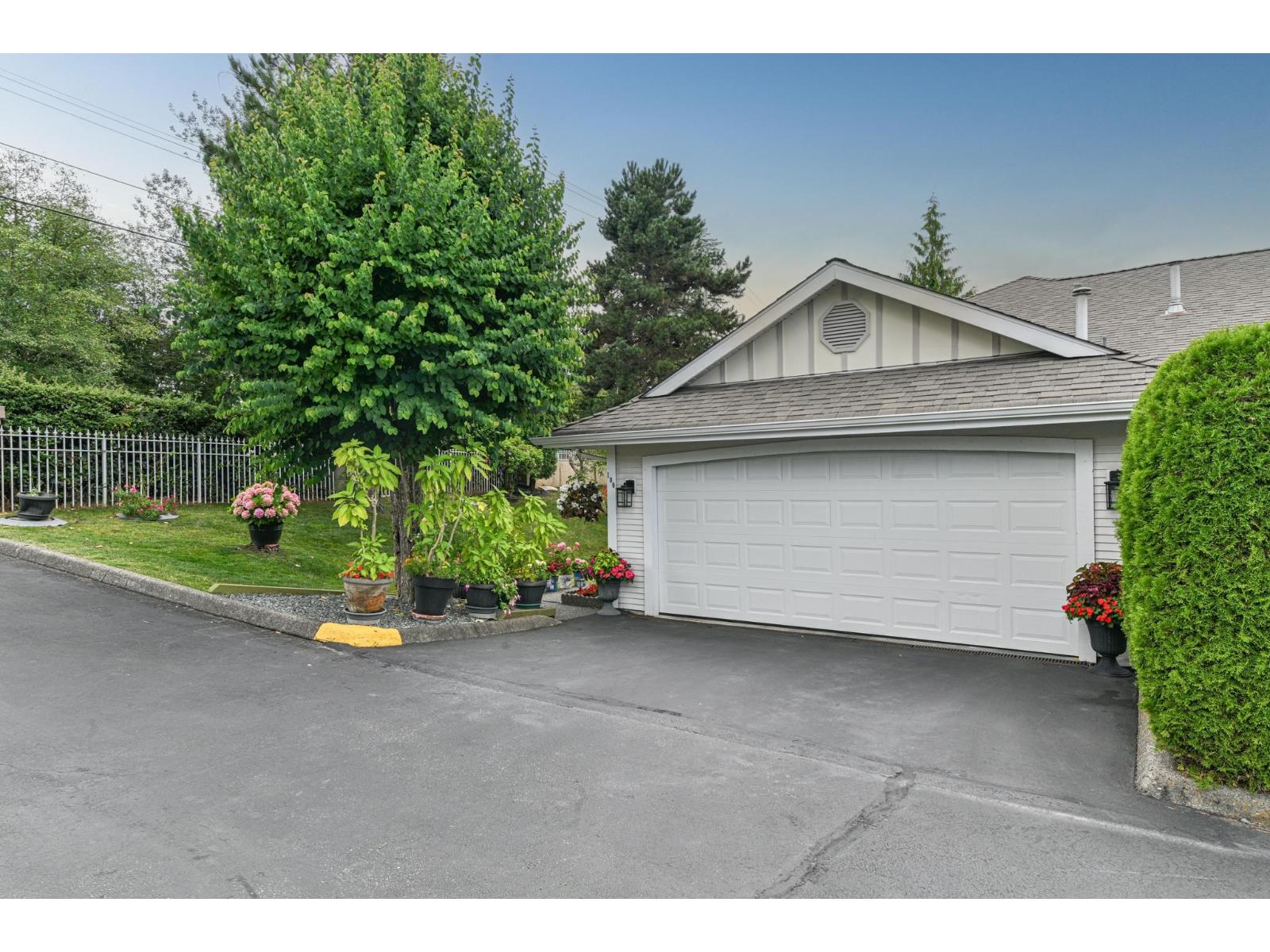 Photo 40 of 100 20655 88 Avenue, Langley BC