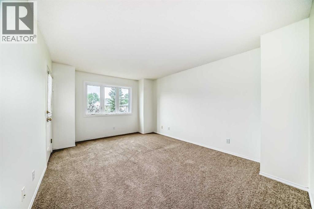 Single Family House for Sale in   Sandarac Drive NW Sandstone Valley Calgary 
