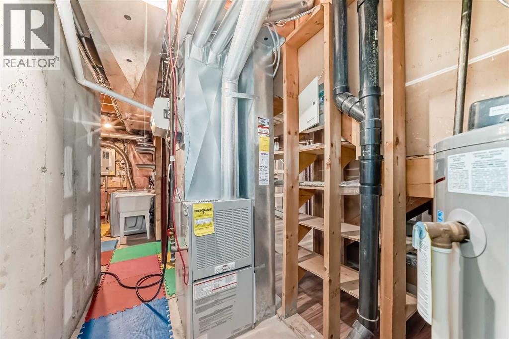 Single Family House for Sale in   Sandarac Drive NW Sandstone Valley Calgary 