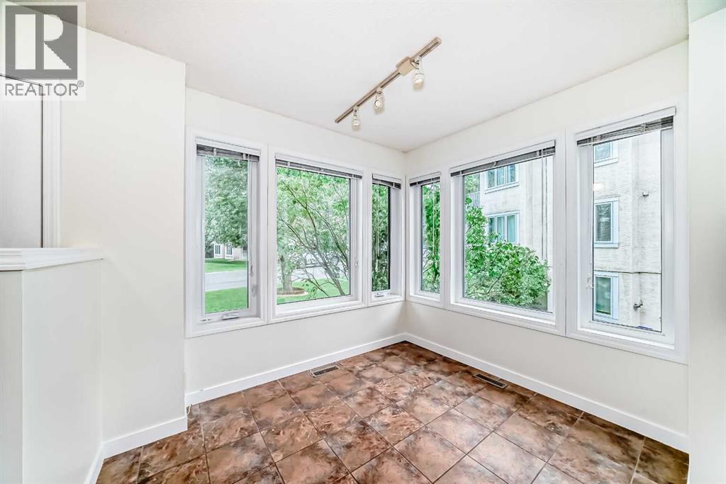 Single Family House for Sale in   Sandarac Drive NW Sandstone Valley Calgary 