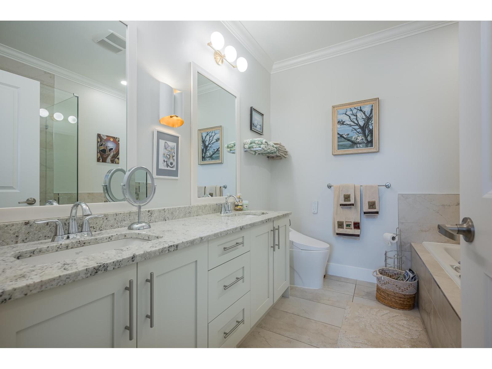 20 350 174 STREET, Surrey