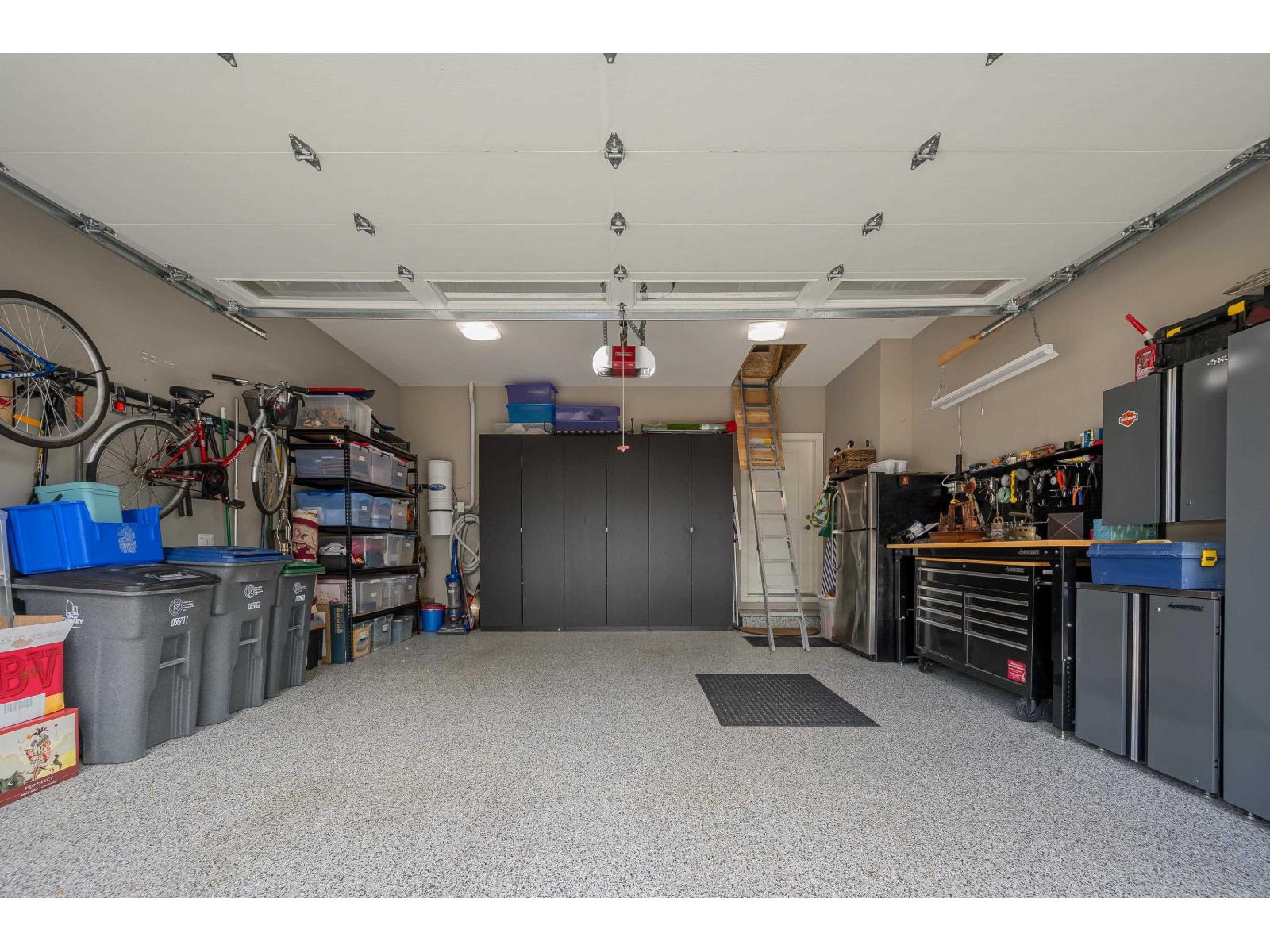 20 350 174 STREET, Surrey