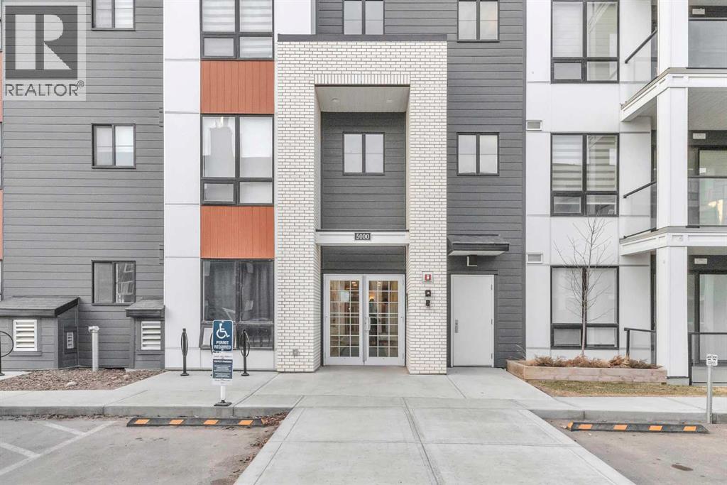 Single Family House for Sale in   Sage Meadows Landing NW Sage Hill Calgary 