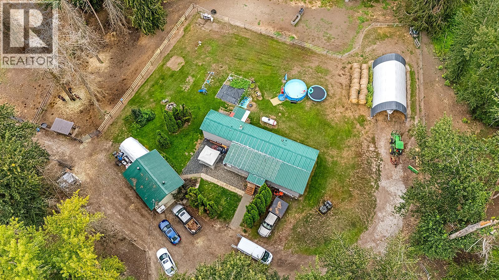 Photo 1 of 1077 Goat River South Road, Creston BC