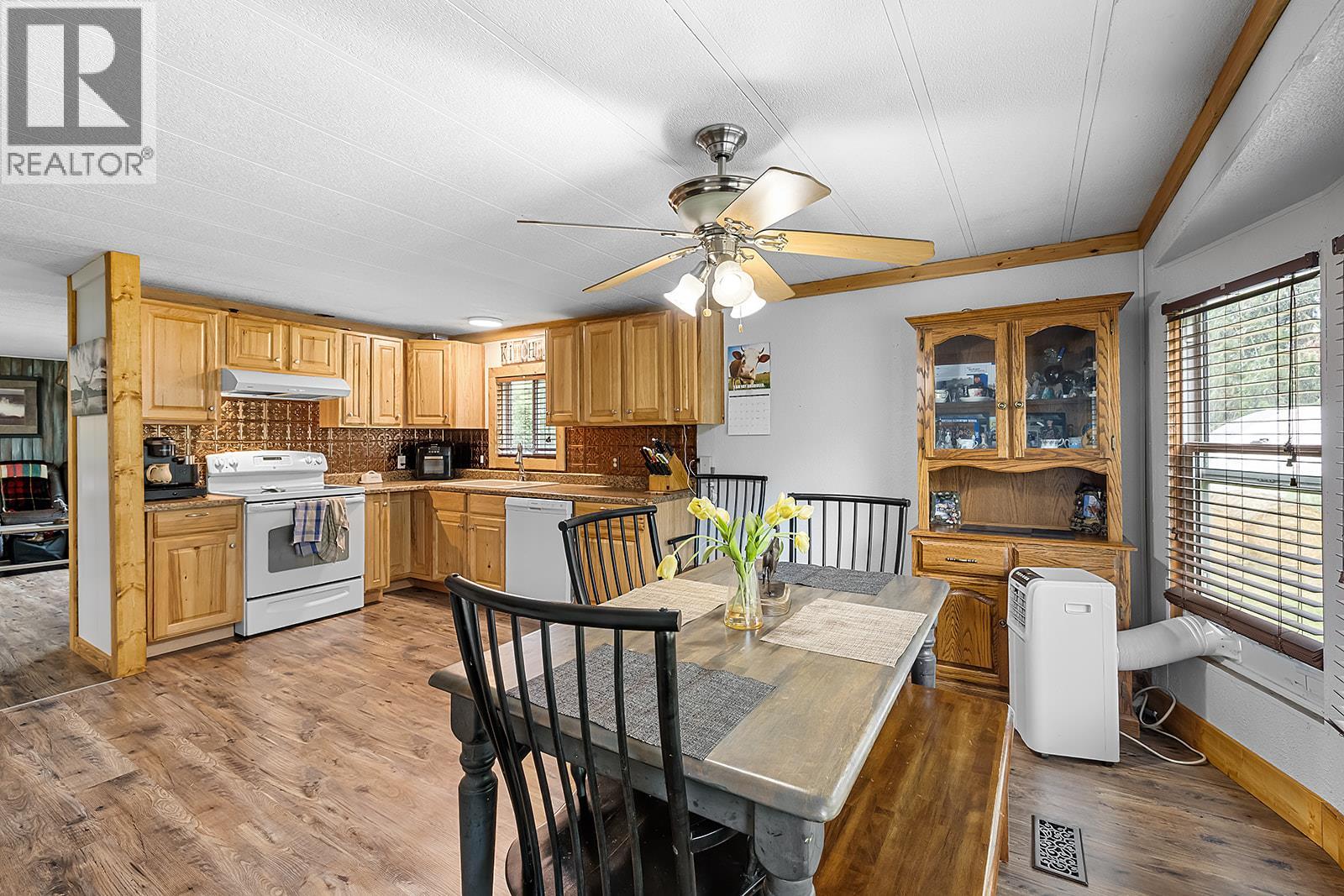 Photo 8 of 1077 Goat River South Road, Creston BC