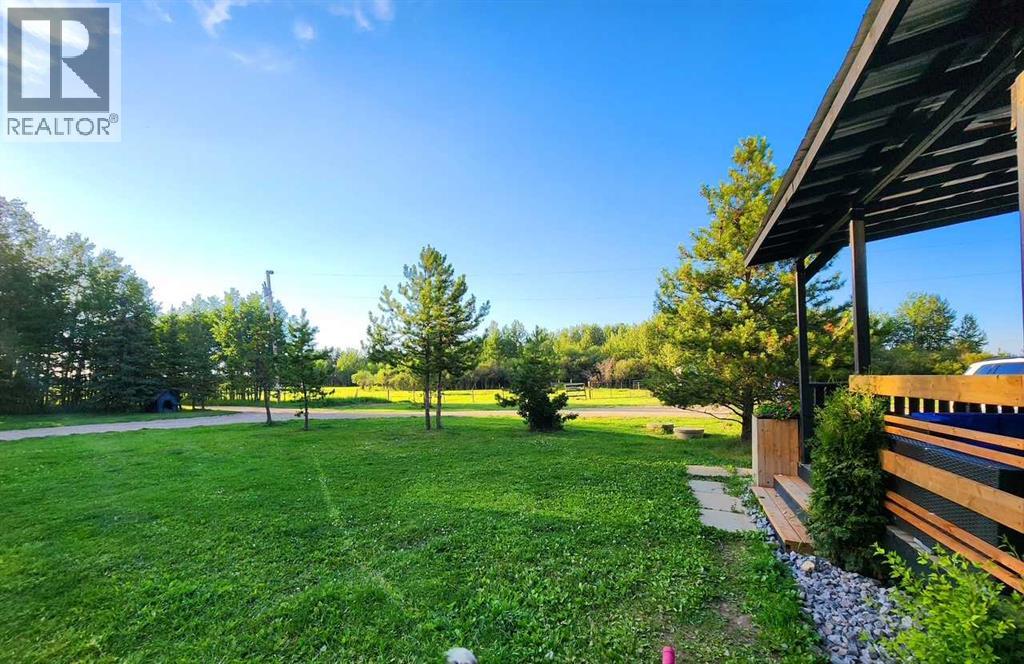 Photo 4 of 733032 Range Road 123, Hythe AB