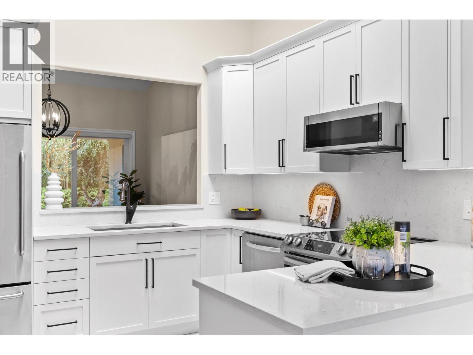 Photo 7 of 4140 Gallaghers Crossway, Kelowna BC