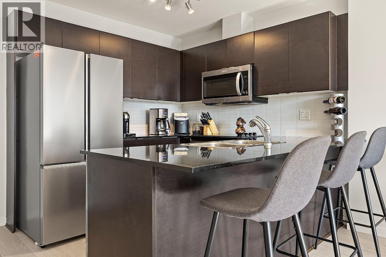 Photo 14 of 1501 4182 Dawson Street, Burnaby BC