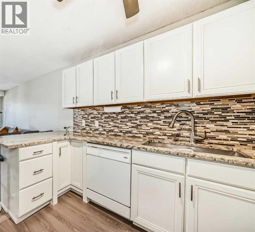 Single Family House for Sale in    Street SW Glenbrook Calgary 
