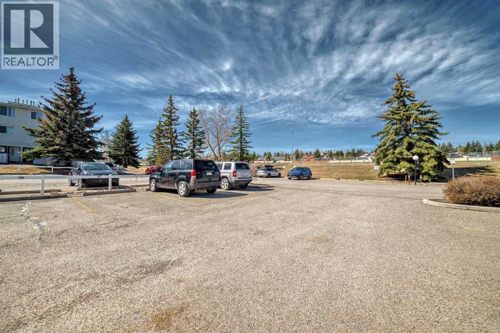 Single Family House for Sale in    Street SW Glenbrook Calgary 