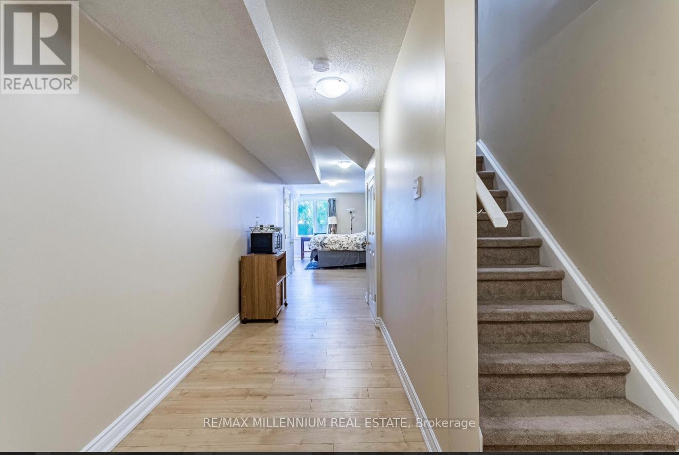 Photo 32 of 36 Myers Lane, Hamilton ON
