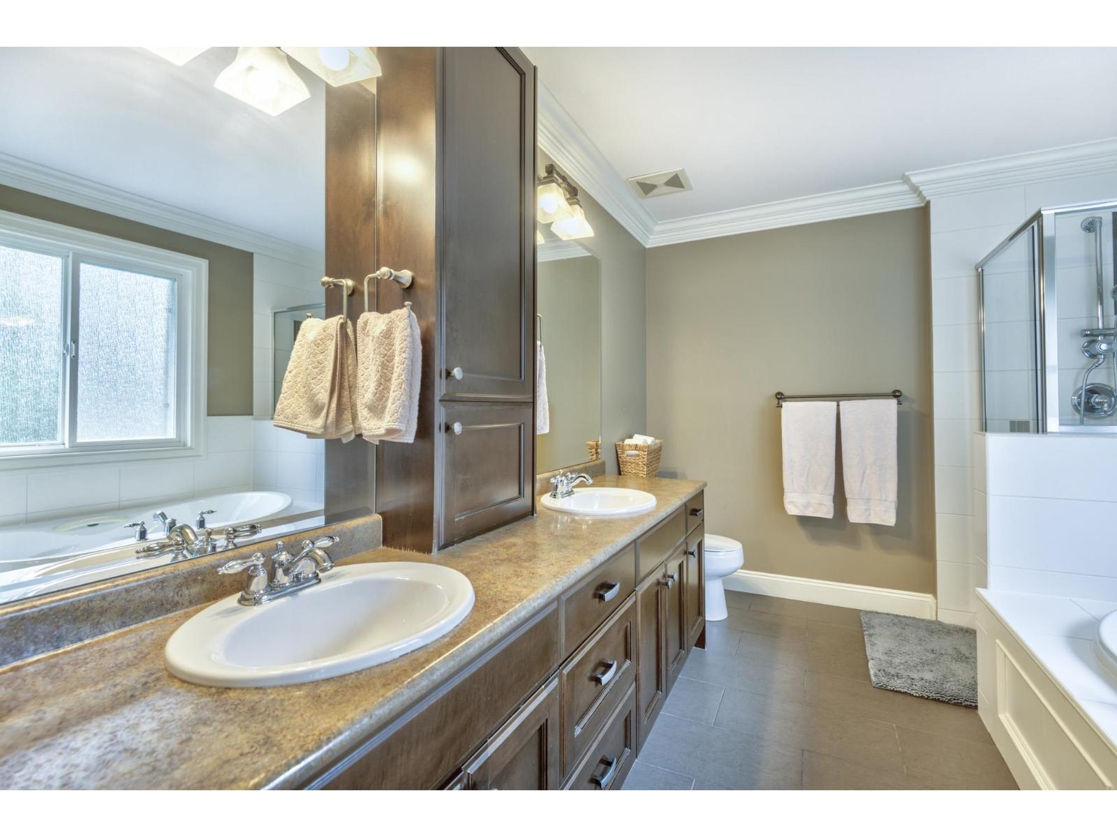 Photo 20 of 9855 203 A Street, Langley BC