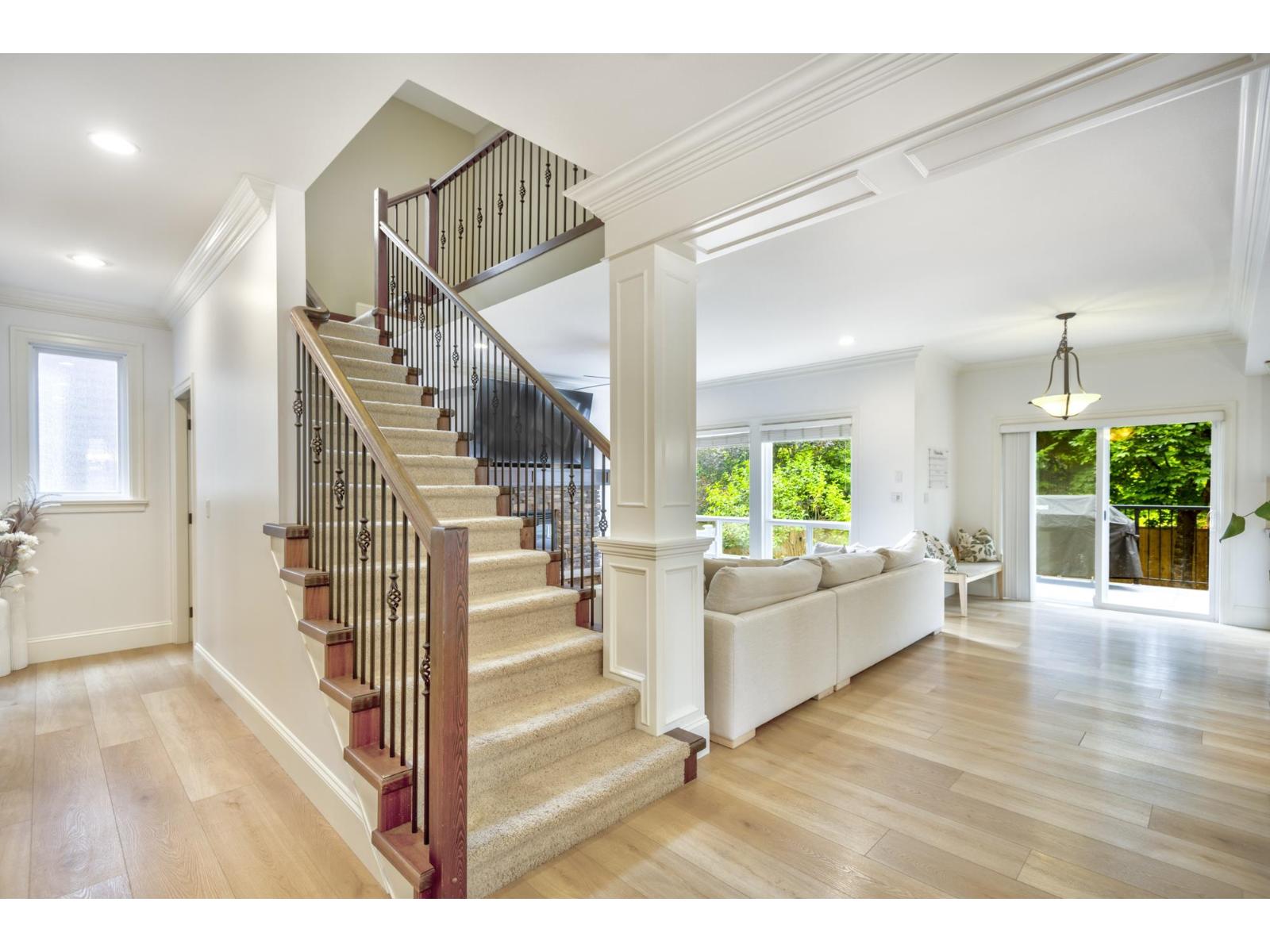 Photo 9 of 9855 203 A Street, Langley BC