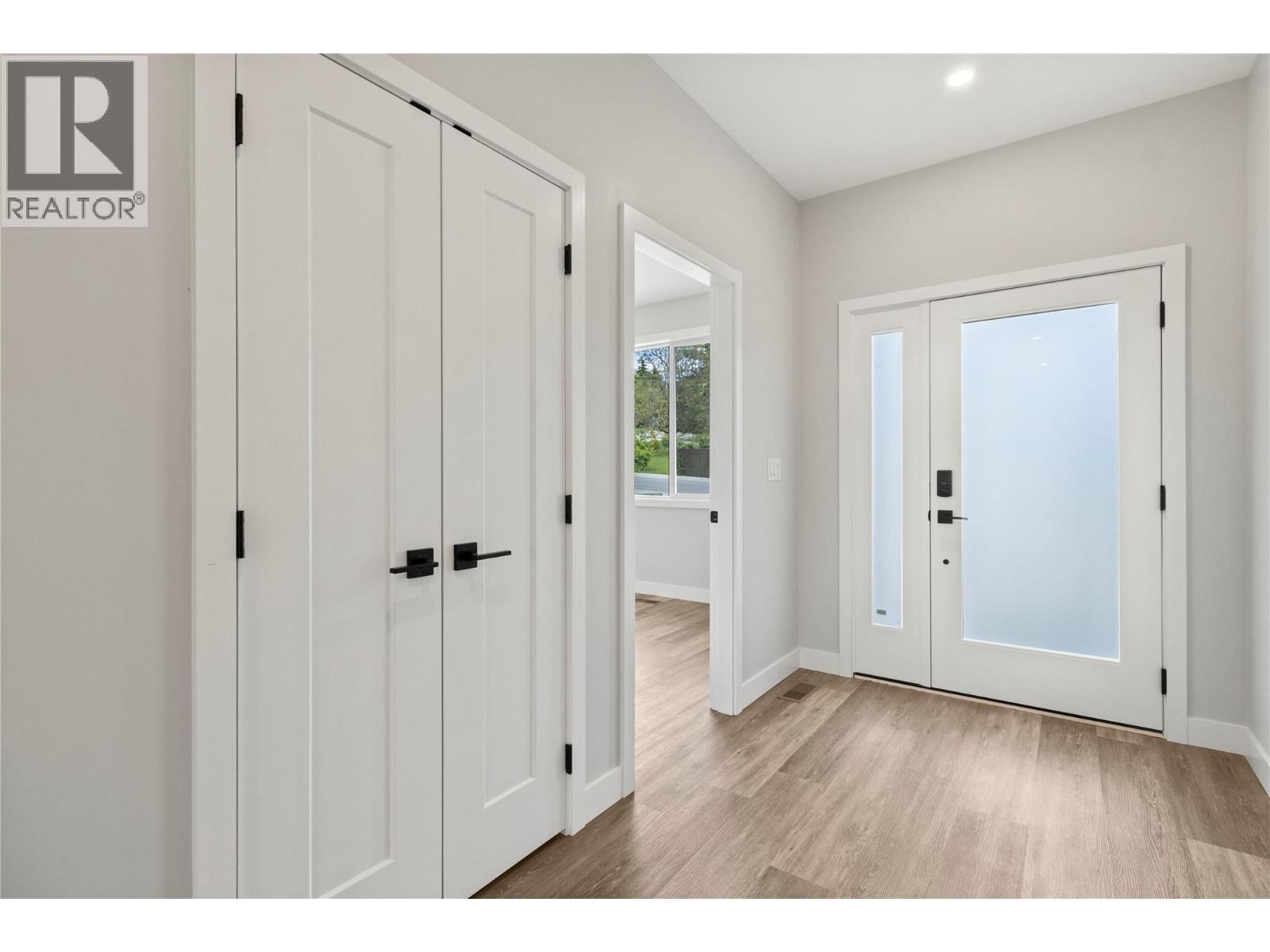 Photo 26 of 2971 27 Street Ne, Salmon Arm BC