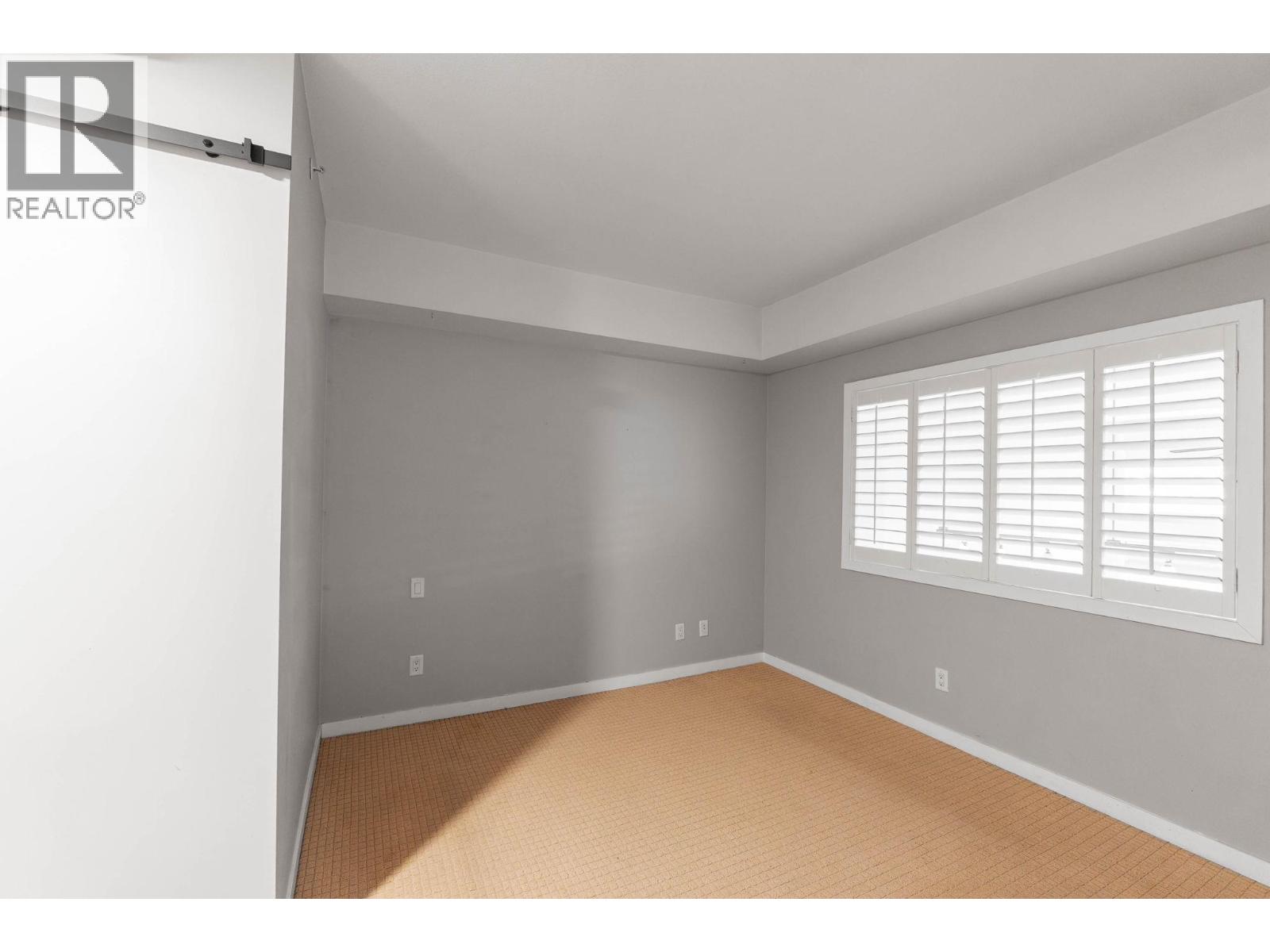 7 1550 Dickson Avenue, Kelowna